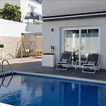 Casa Rafa Villa, 4br Private Pool, Costa Adeje, Tenerife Дом отдыха Адехе