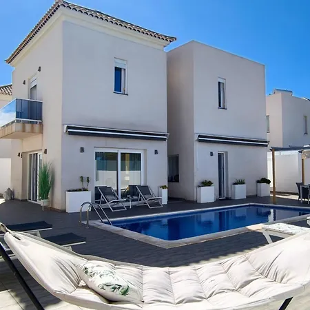 Дом отдыха Casa Rafa Villa, 4br Private Pool, Costa Adeje, Tenerife *
