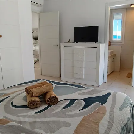 Casa Rafa Villa, 4br Private Pool, Costa Adeje, Tenerife Дом отдыха