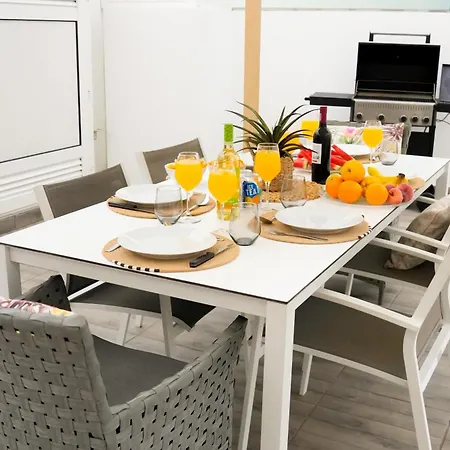 Дом отдыха Casa Rafa Villa, 4br Private Pool, Costa Adeje, Tenerife *