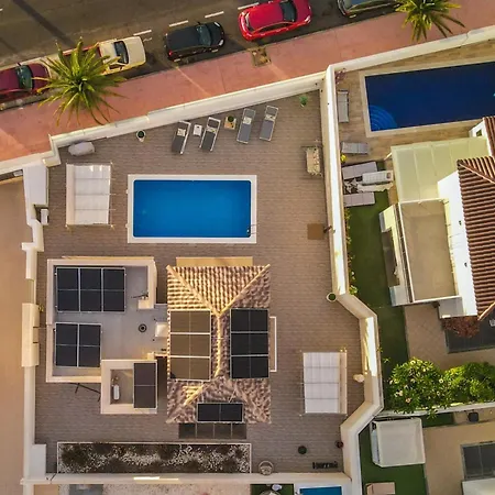 Casa Rafa Villa, 4br Private Pool, Costa Adeje, Tenerife * Адехе