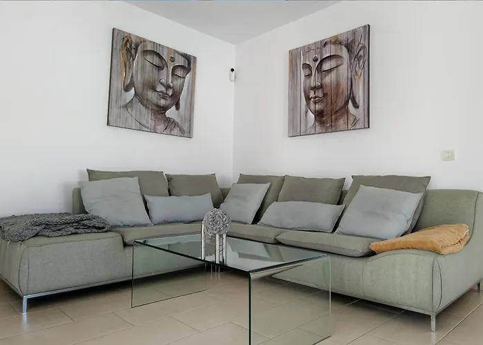 Casa Rafa Villa, 4br Private Pool, Costa Adeje, Tenerife *